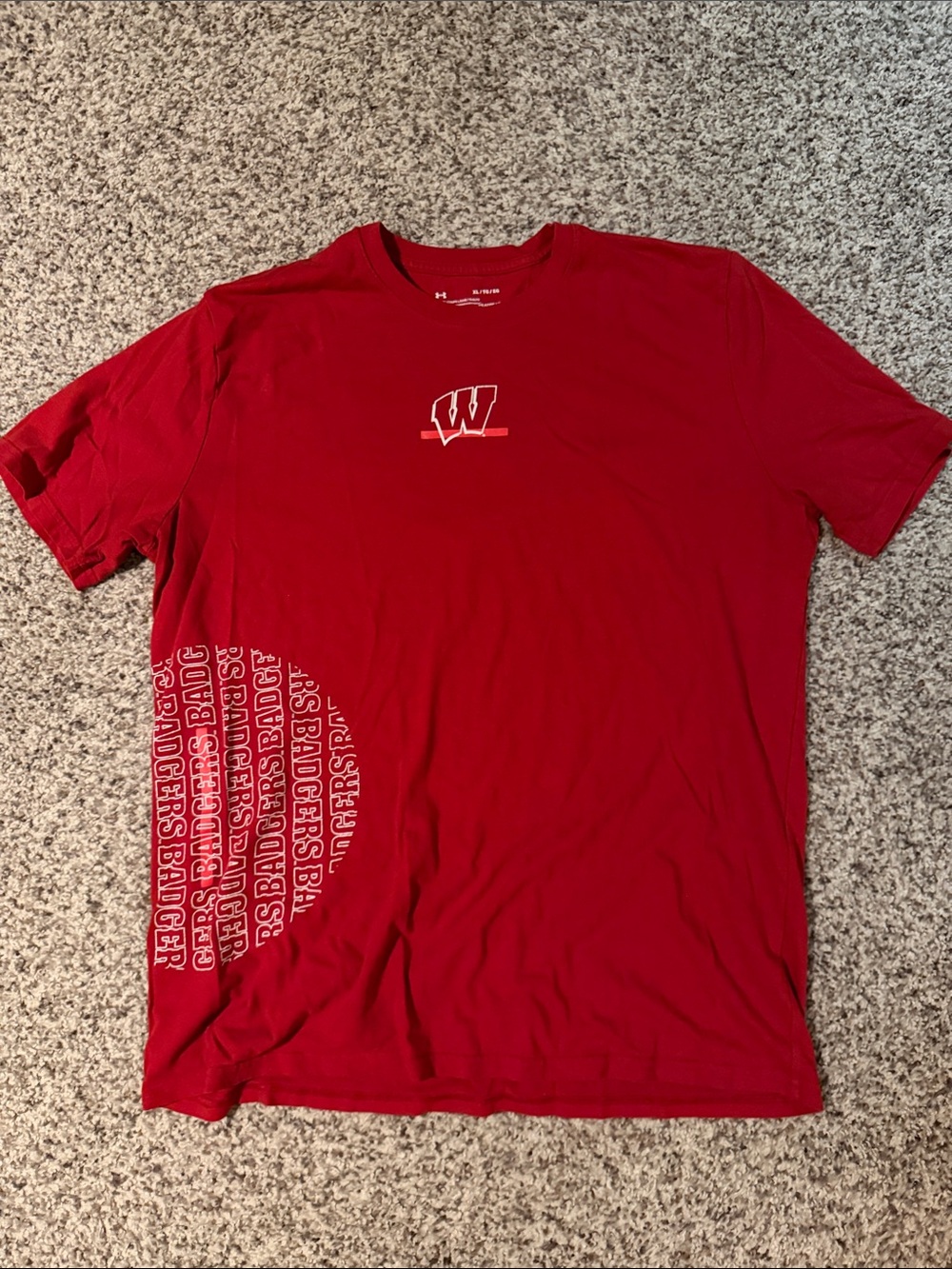 Under Armour Wisconsin Badgers Basketball Tee XL
